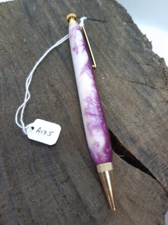 Pink & Plum Pearl Resin A175