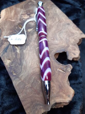 Dark Pink Pearl Resin with White Pearl Pattern A184