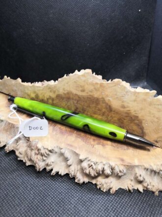 Green pearl and Black swirl D002
