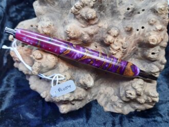 Pine Cone & Resin Pen, in Pink, Purple & Blue colour shift Pearl PC054