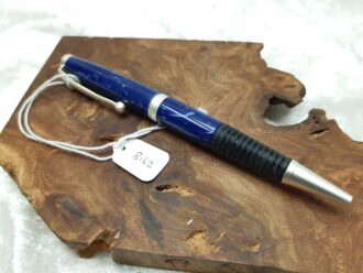 Dark Blue Galaxy Quartz effect Corian Pen B162
