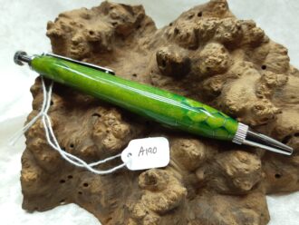 Green Pearl Resin and Honeycomb Mesh A190